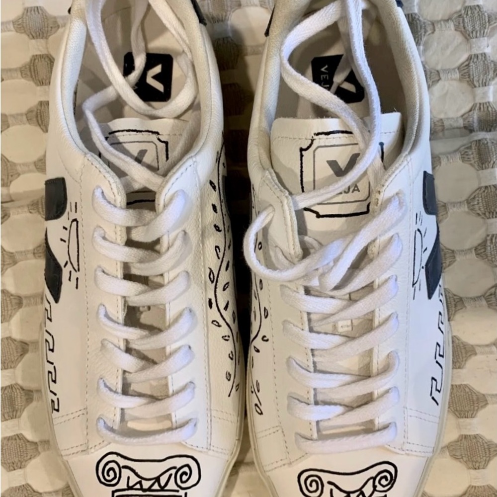 Luke Edward Hall Hand-customized Vejas Sneakers - Picture 2 of 6